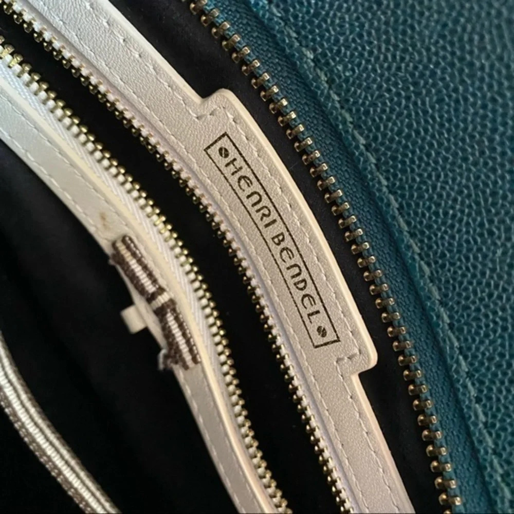 Henri Bendel • Rare Limited Edition Pebble Green A List Satchel - Picture 8 of 15